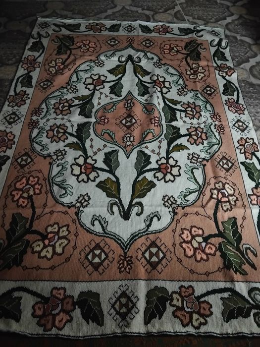 Față de masă făcut manual