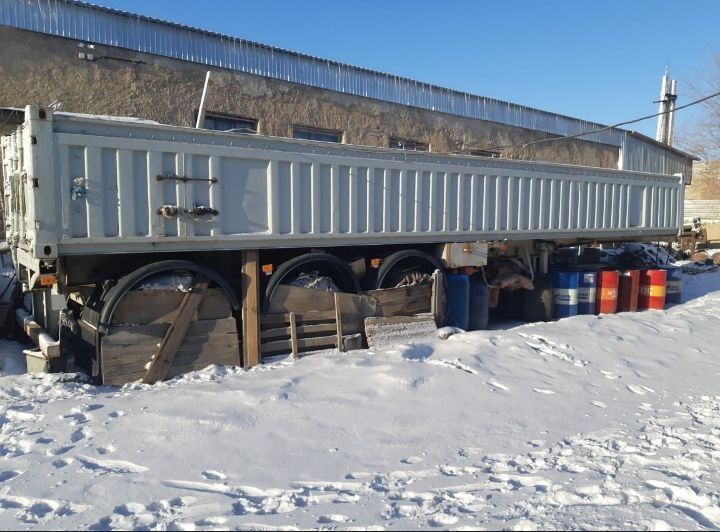 Продам полу-прицеп новый.