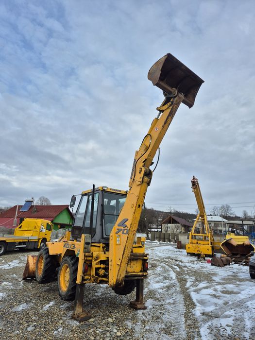 Buldoexcavator Foredil 4x4