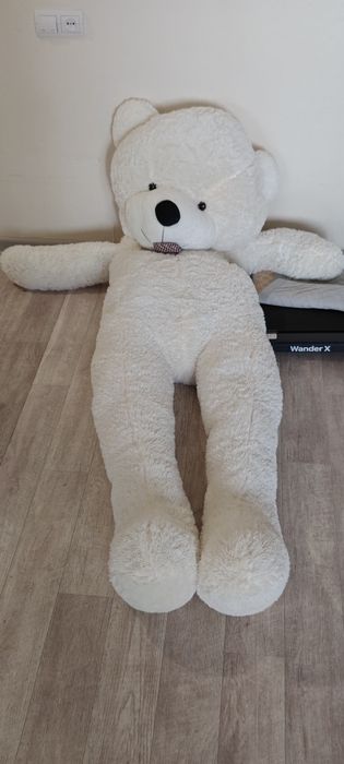 Продам мягкую игрушку медведя