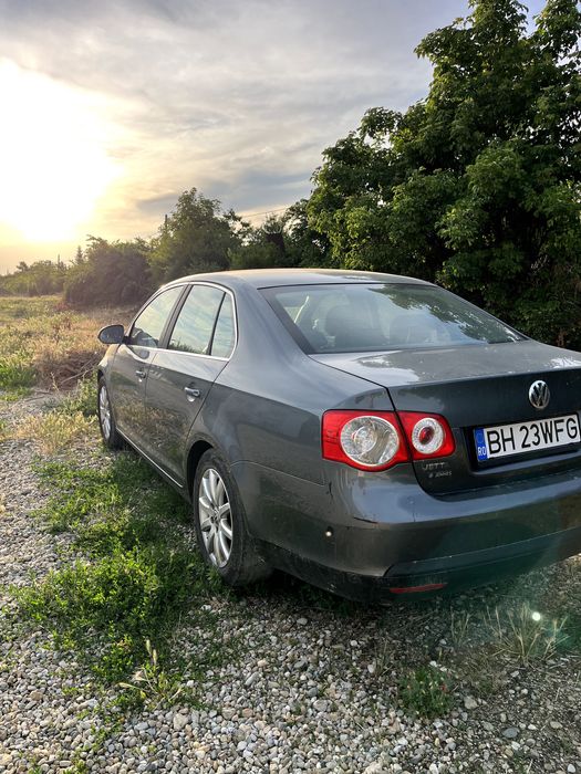 VOLKSWAGEN Jetta 2008 — imagine 3