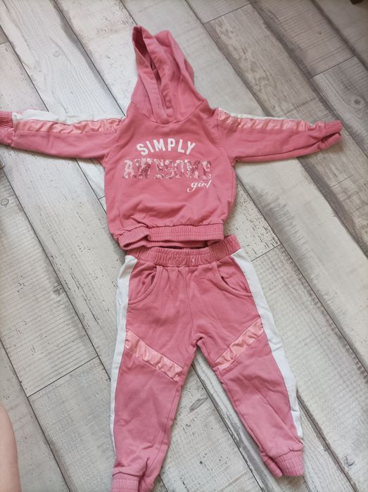 Анцунг детски розов за момиче