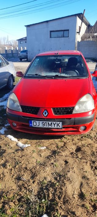 Vând Renault Clio Symbol