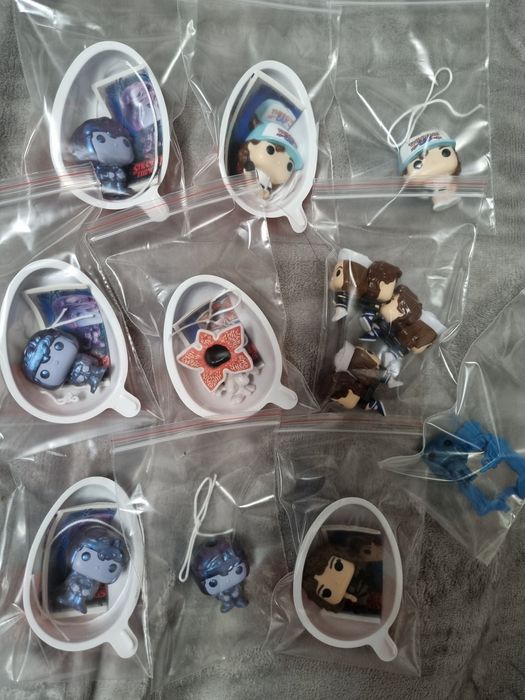 Продажа киндер joy Очень странные дела