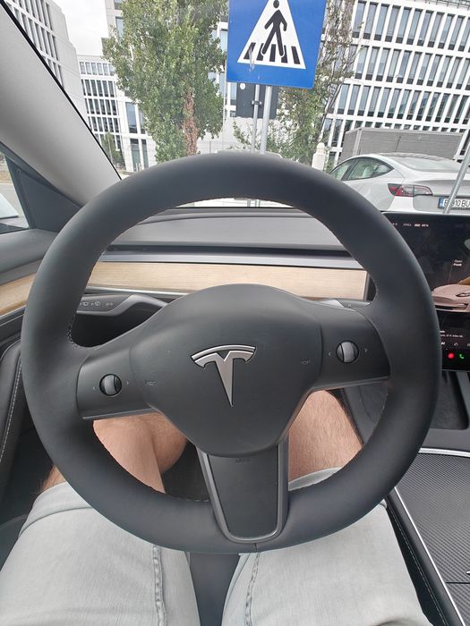 Tesla Model 3 Long Range Dual Motor AWD