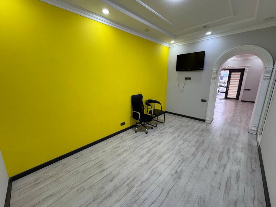 Юнусабад | Бадамзар - Сдается в аренду помещение вдоль дороги 80м2