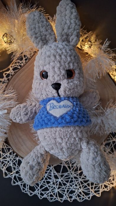 Малки плетени играчки. Зайче, мече, коте, бобър