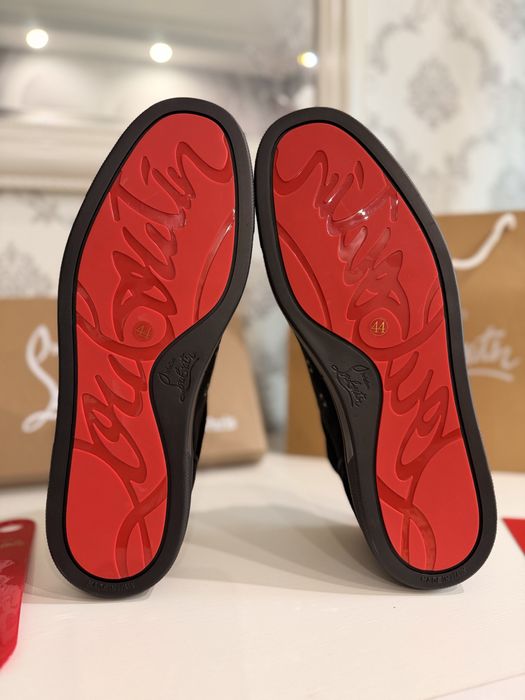Christian Louboutin обувки