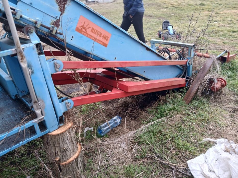 Продавам косачка за лавандула