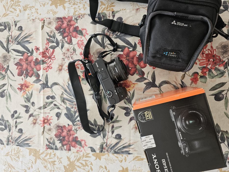 Фотоапарат Sony A6400