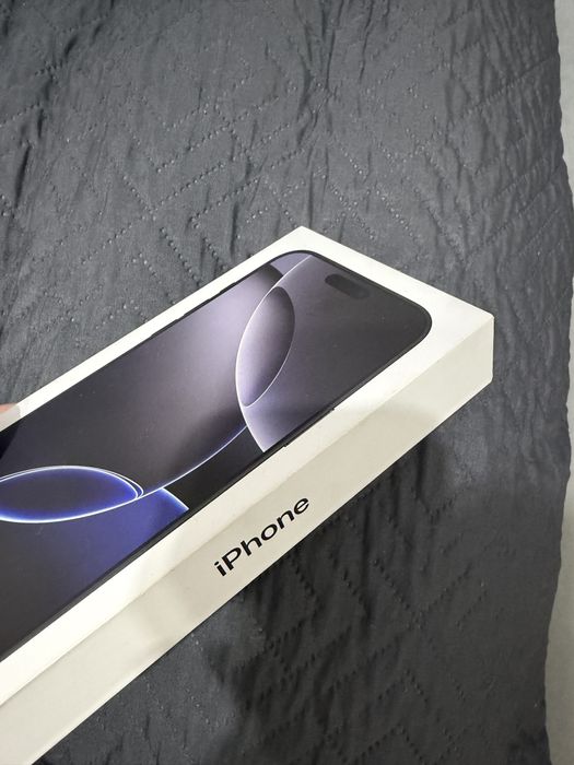 Продам iPhone 16 pro Max