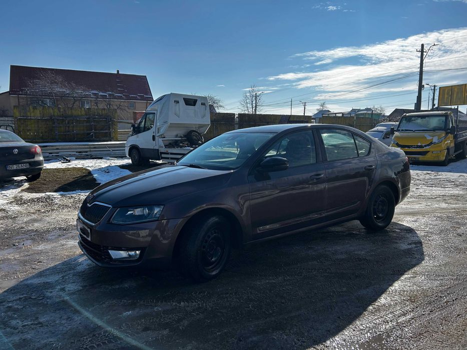 Far faruri stanga dreapta  Skoda Octavia 3 Xenon COD - 5E1941015B