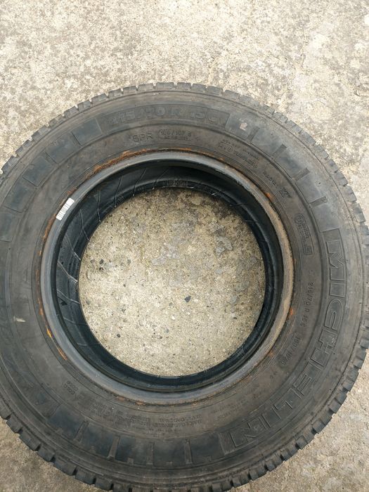 Гума  215/70R15C