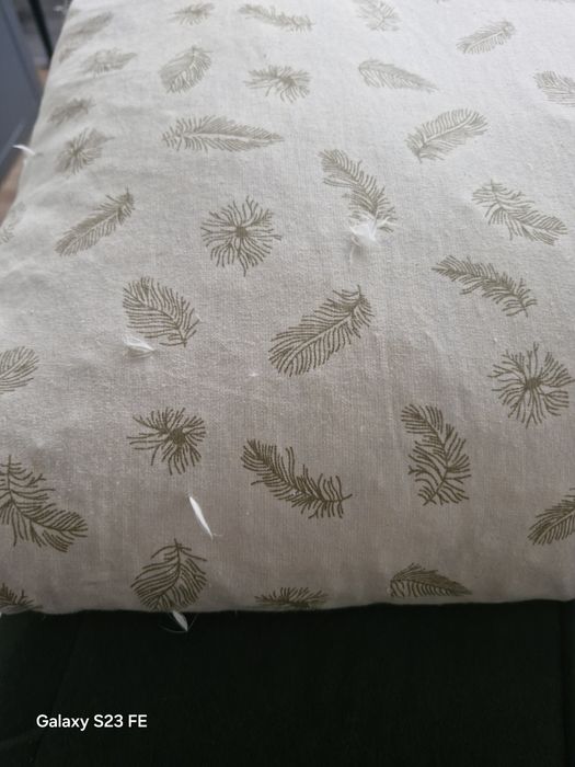 Perna cu puf de gasca