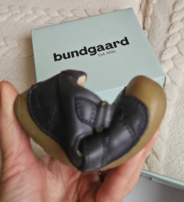 21 номер Детски боси обувки / сандали Bundgaard