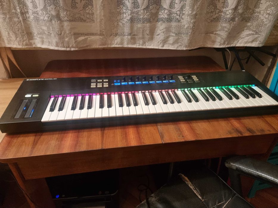 pian clapa native instrument komplete kontrol s61