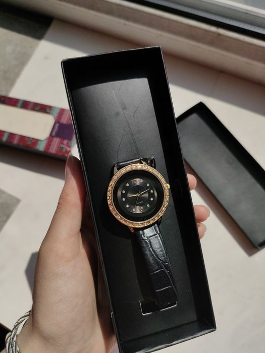 Продам наручные часы