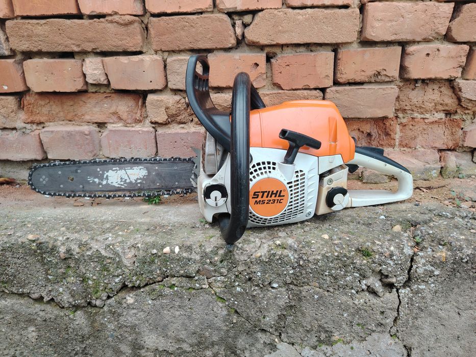 Бензинова резачка за дърва STIHL MS 231