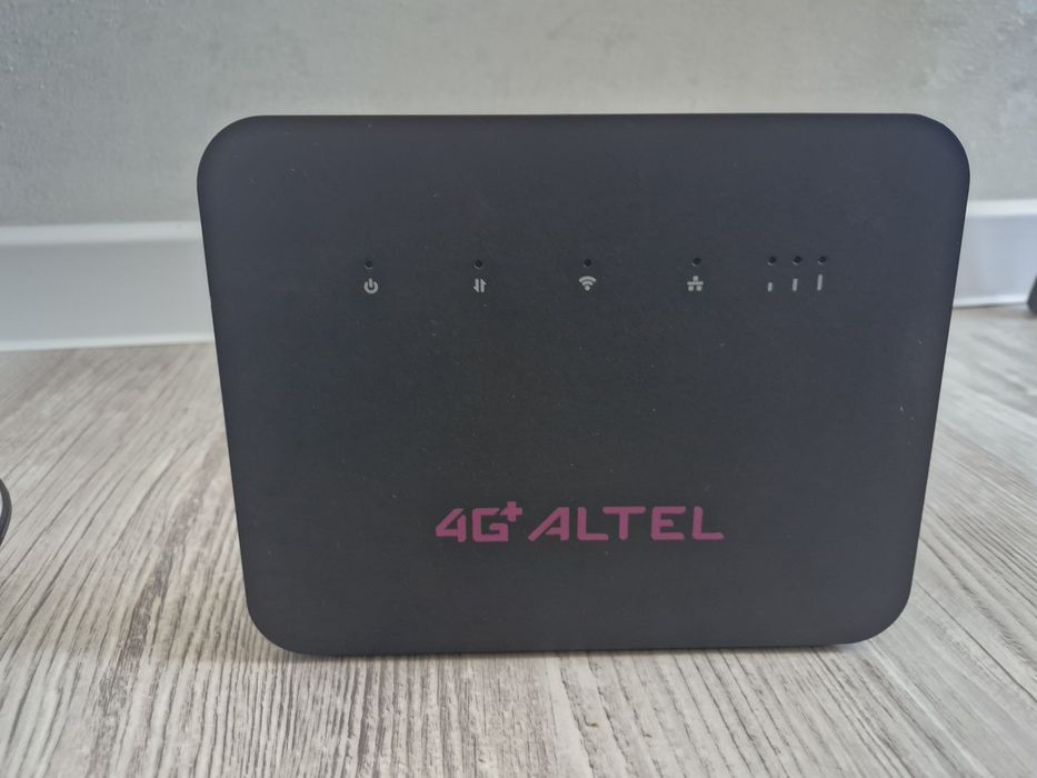 Продою рутер аотел 4g бу