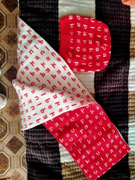 Продам шапку и шарф