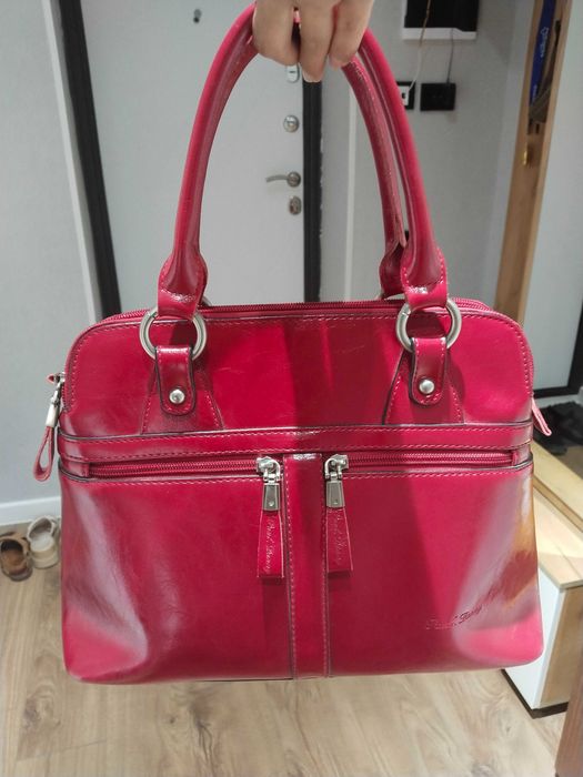 Сумка красная кожаная