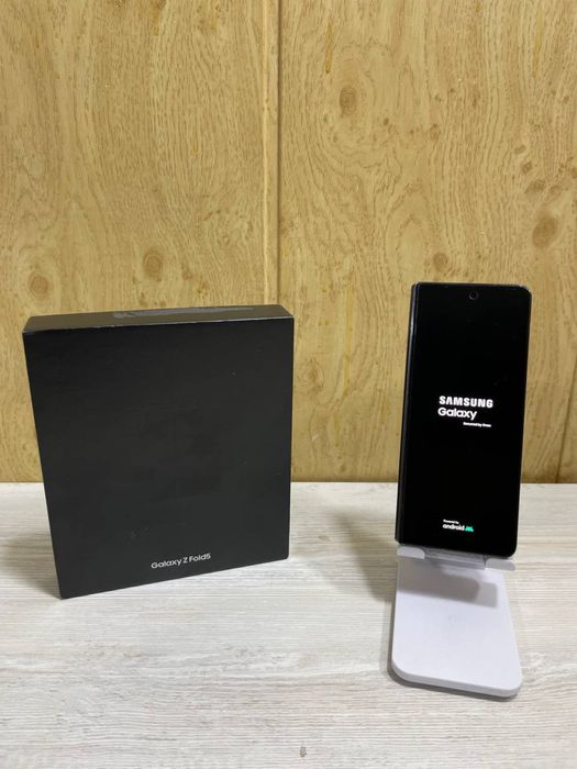 Продам смартфон Samsung Z Fold 5 12/256 Gb