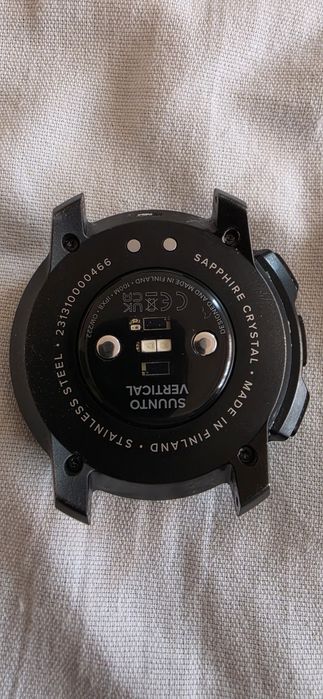 Suunto vertical Garmin instinct 2 solar