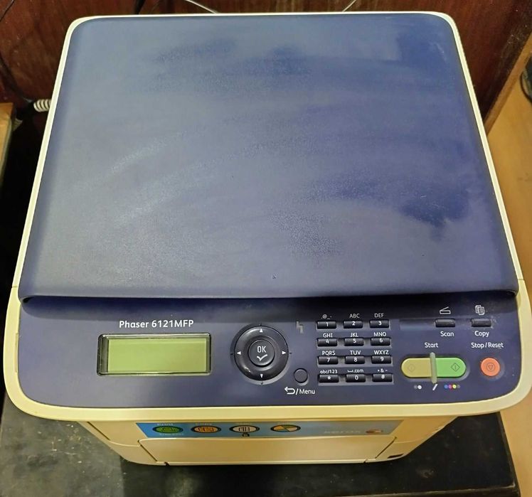 Цветен, лазерeн Xerox Phaser 6121 MFP  мфу