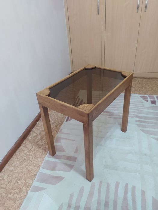 Чайный столик ручной работы