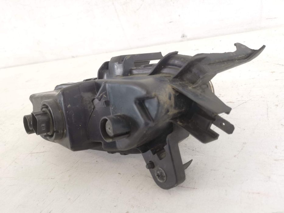 Хюндай и30 / Hyundai i30 Ляв LED проектор за мъгла, оригинален, повред