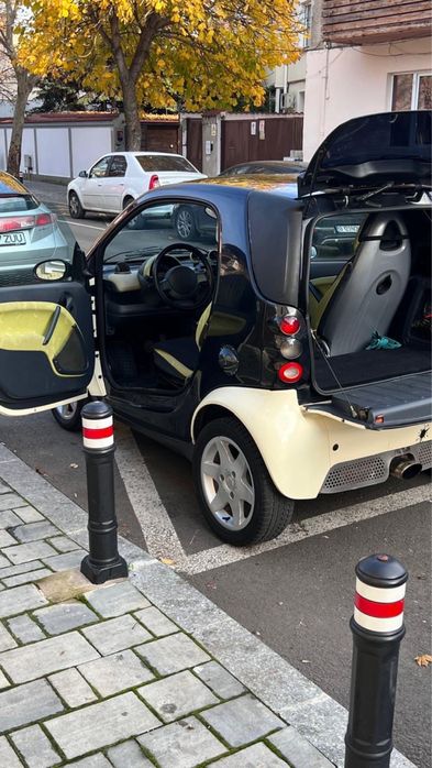 Masina Samrt fortwo  stare foarte bun