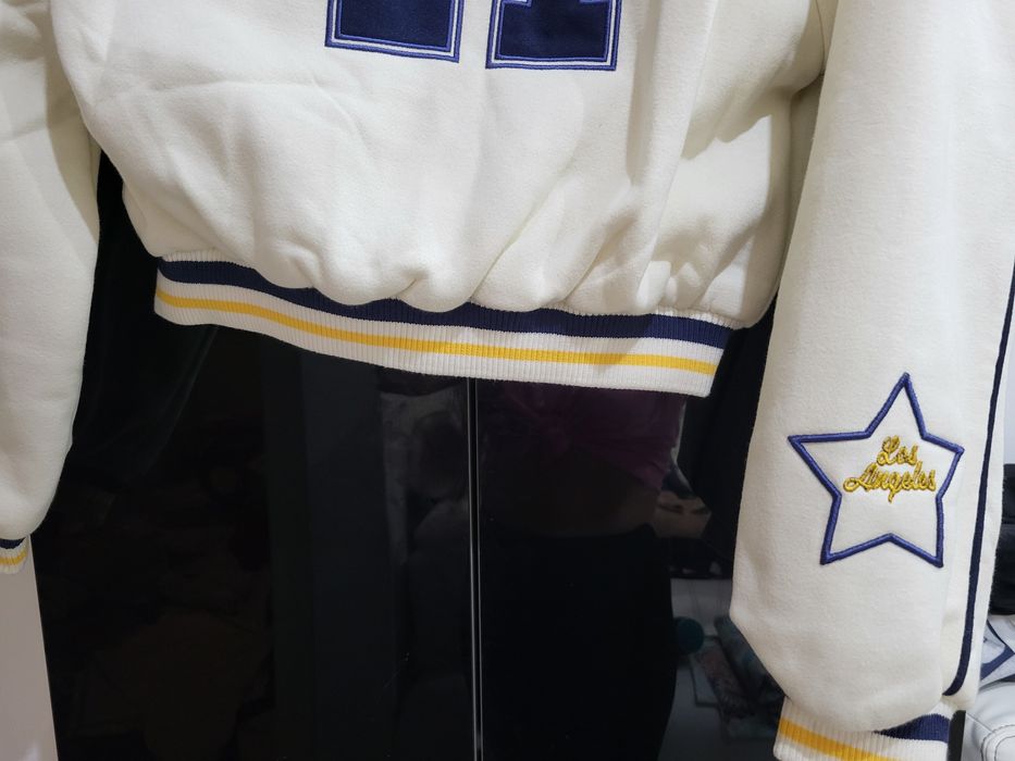 Geaca bomber Bershka mar. XS potrivita pentru S