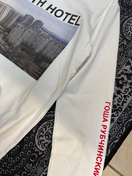 Продам лонгслив гоша руб