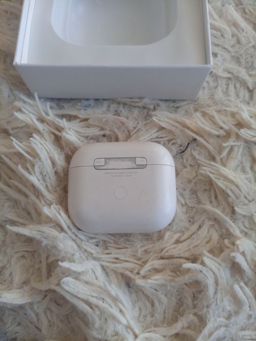 Продам айрподс 3