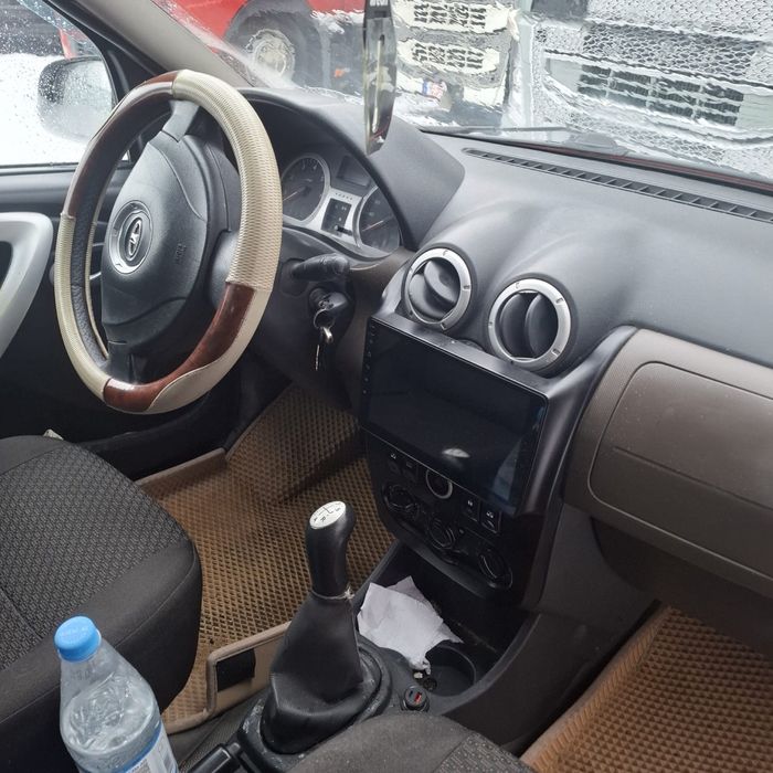 Продам ларгус 2013 года