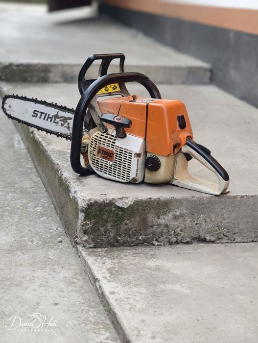 Vând drujba  Stihl 036