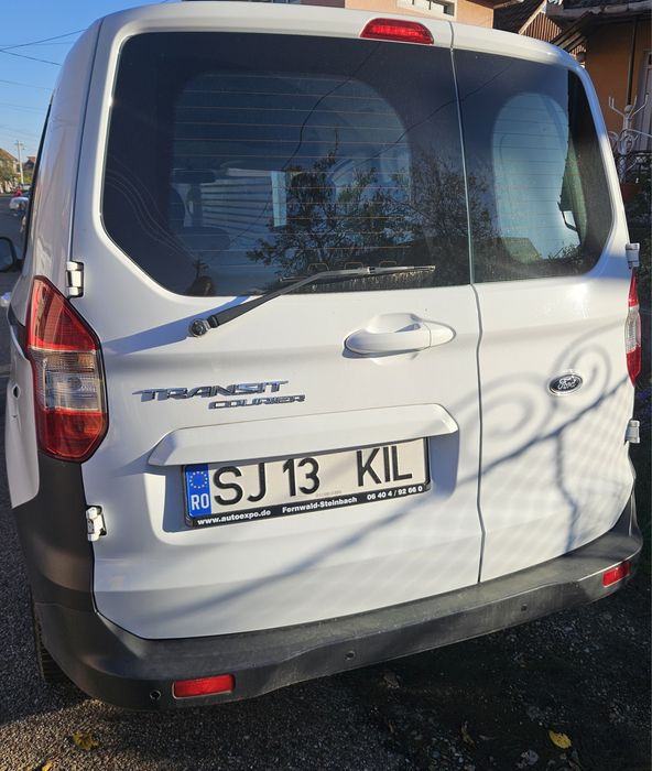 FORD Courier 2021 — imagine 3