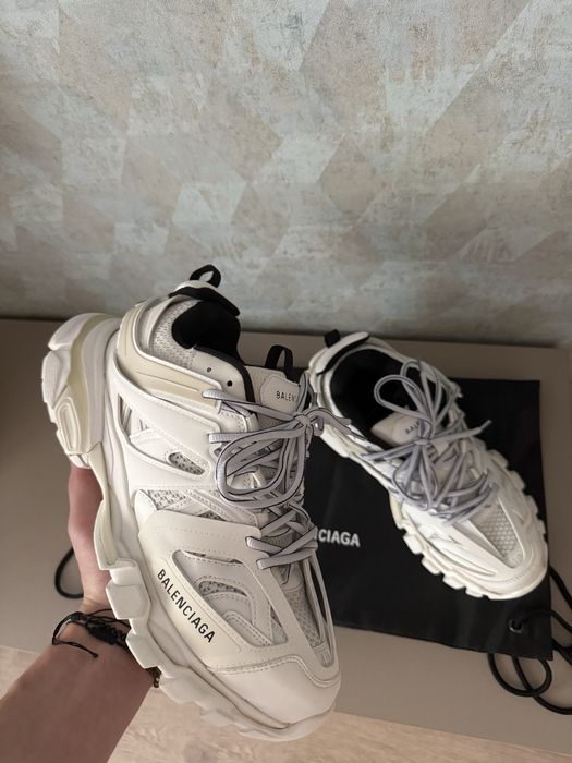 Balenciaga Track