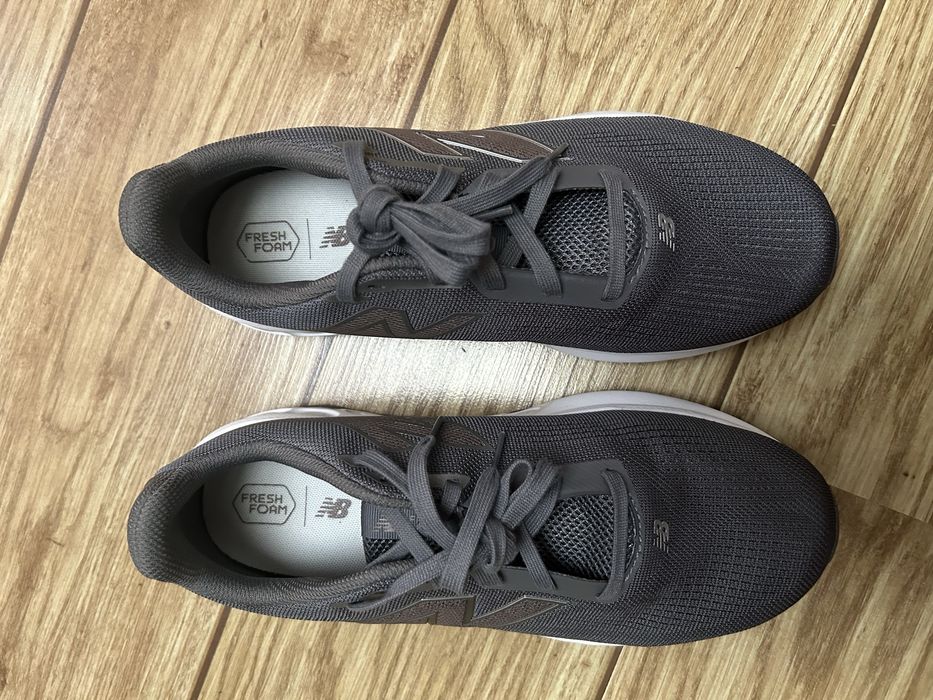 New Balance 520 V9 Extra Wide