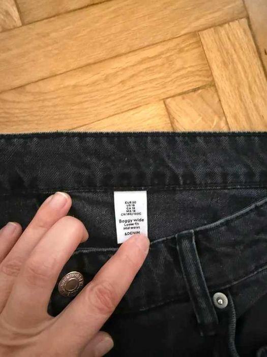 Blugi negru pentru femei mar.50 H&M