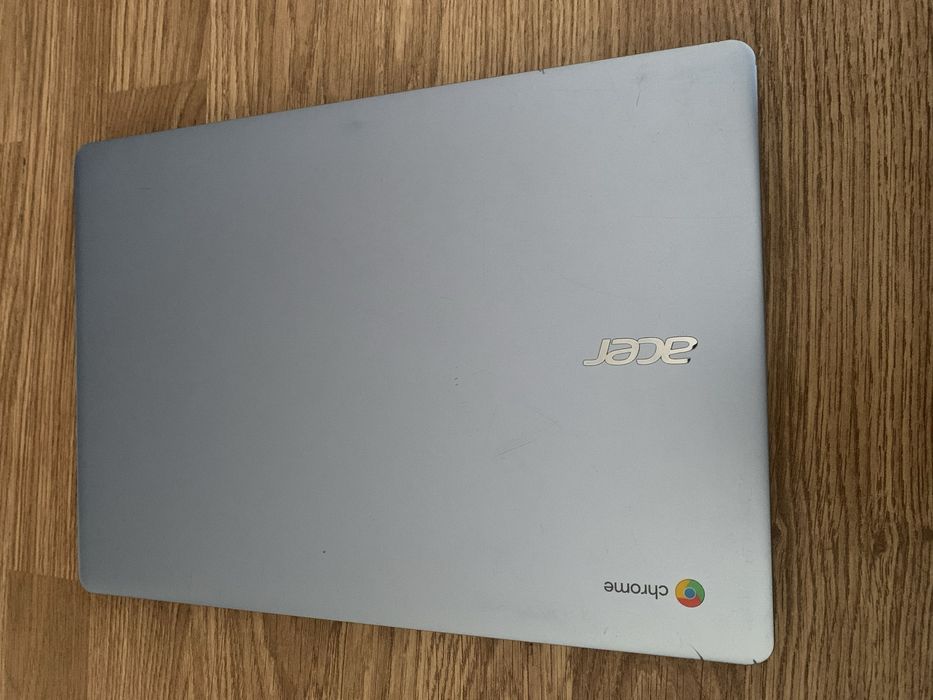Laptop Acer ChromeOS defect pe alimentare nu porneste este complet.
