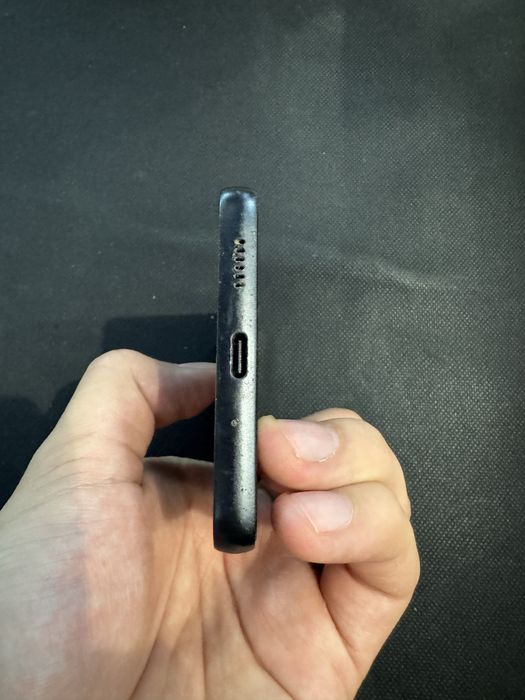 Samsung a33 6/128 qora