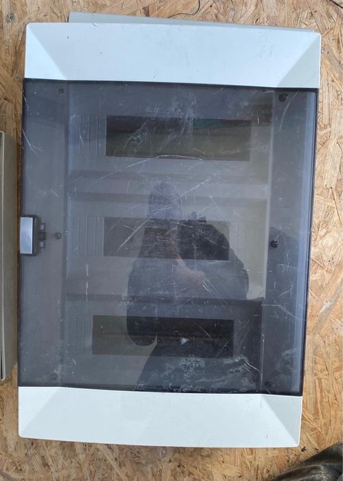 Tablouri electrice si sigurante