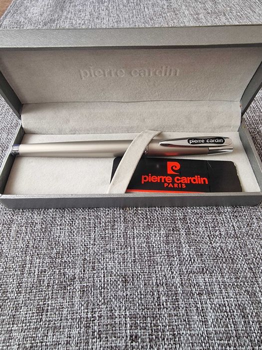 Колекционерски запалки и писалка