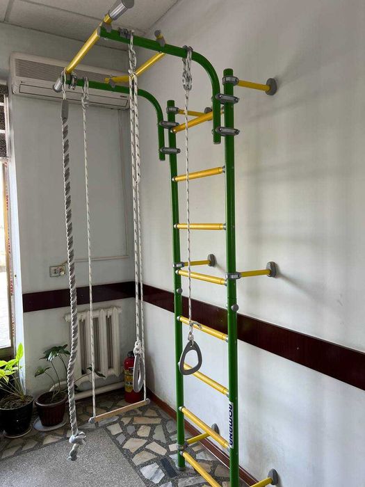 Продаётся шведская стенка