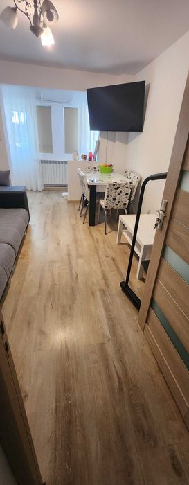 Proprietar vând apartament