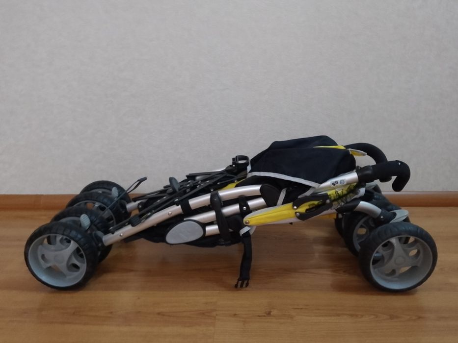 Коляска детская.