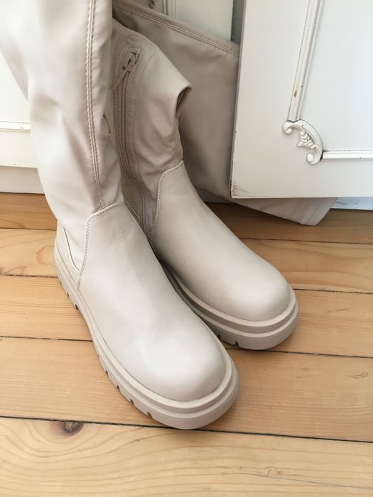 Нови кремави светли ботуши чизми платформа Jenny Fairy, 38 номер