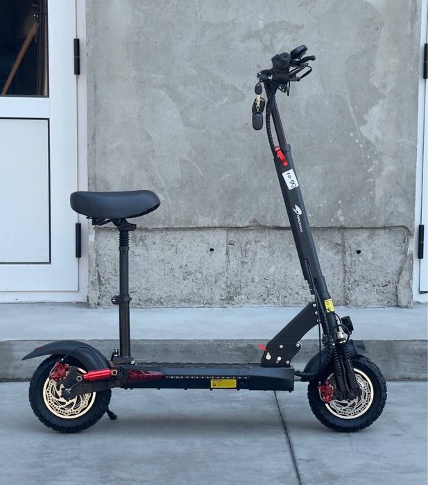 Электросамокат Drongo DG-03  48V-18Ah 1600W