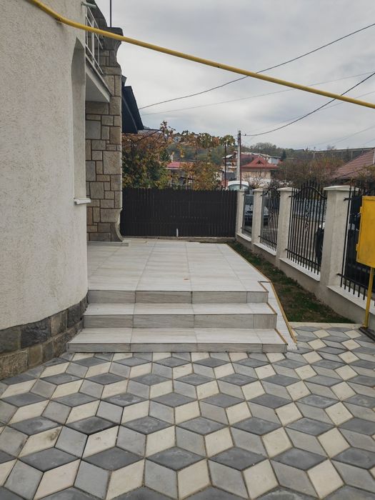 Vila de vânzare în Piatra Neamt